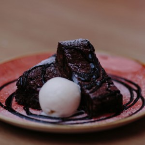 Columbian chocolate brownie, vanilla ice cream